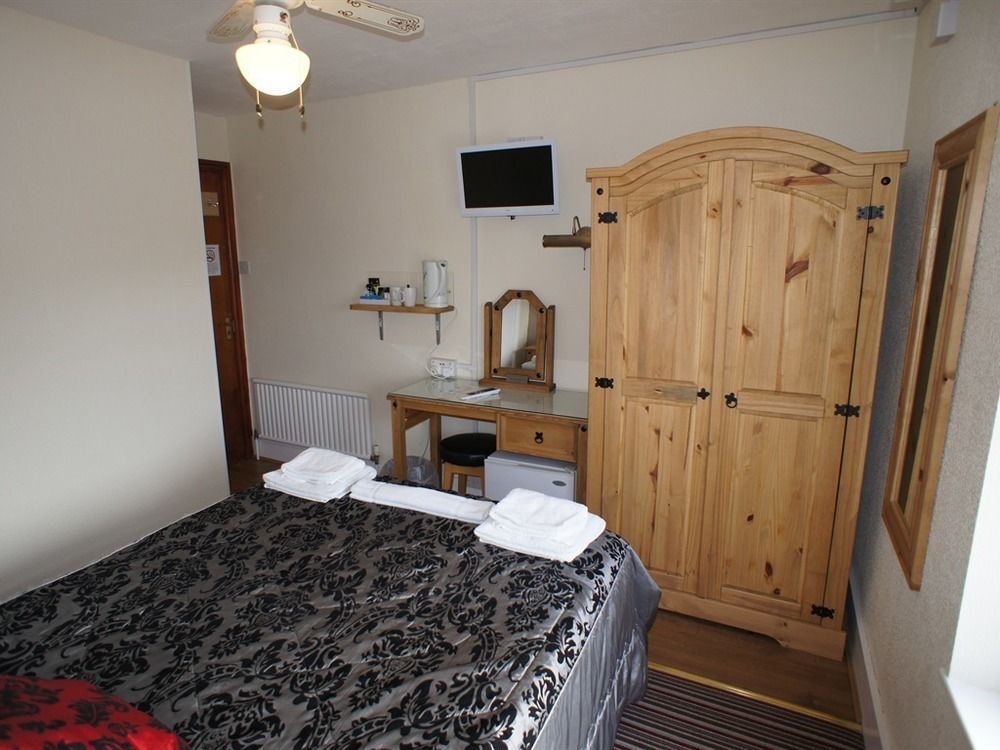 The Eastleigh Hotel Скегнес Екстериор снимка